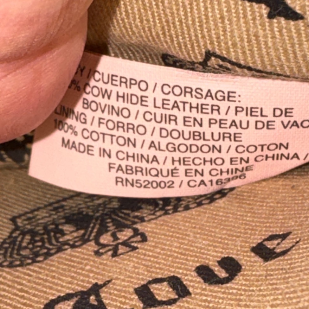 Juicy Couture High Quality Wallet For Nice Girls Who Like Stuff - Picture 12 of 15